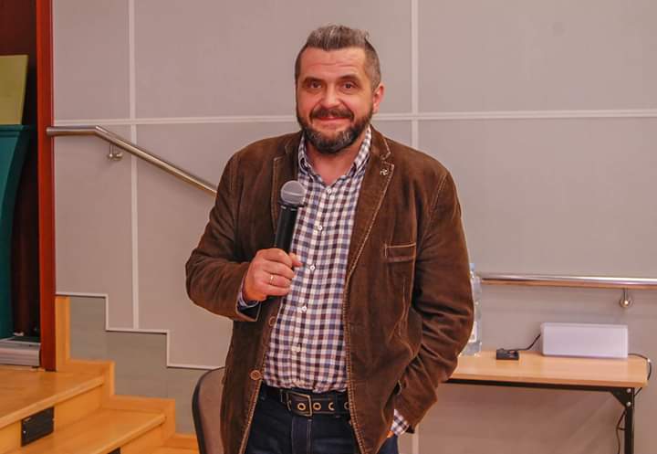 prof. dr hab. Jacek Sroka